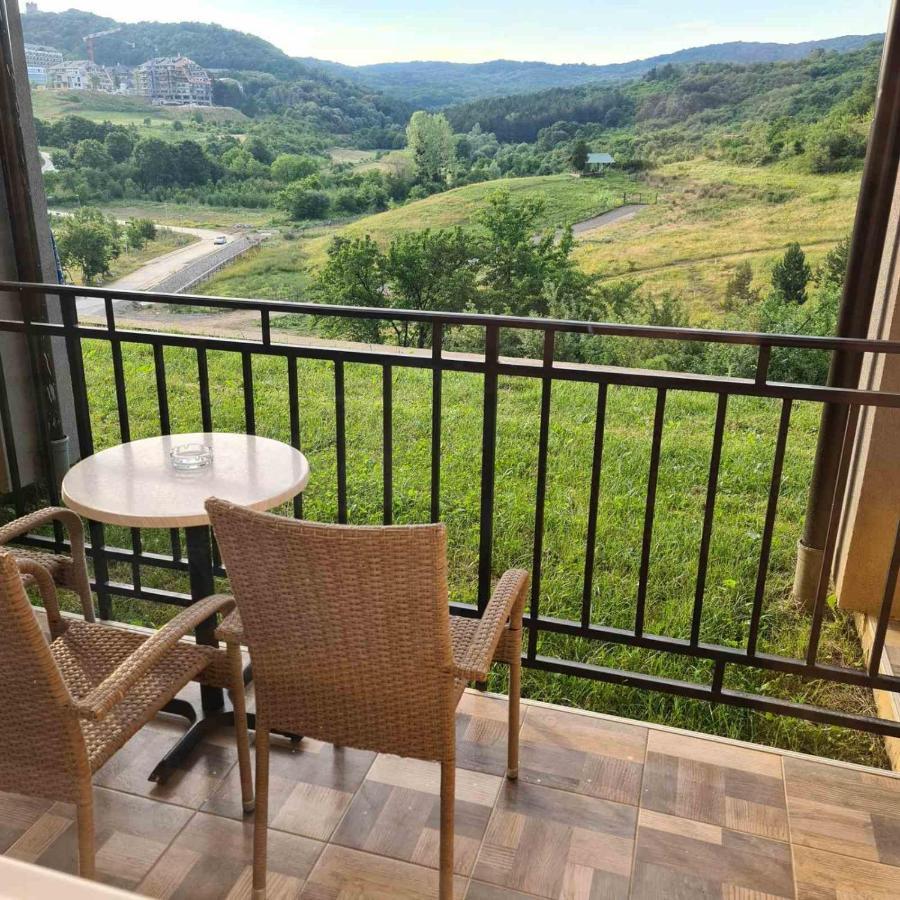 Ra Apartmani Vrdnik Exteriör bild