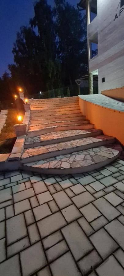 Ra Apartmani Vrdnik Exteriör bild